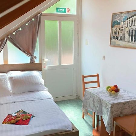 Laura Studio Apartman Mlini Extérieur photo